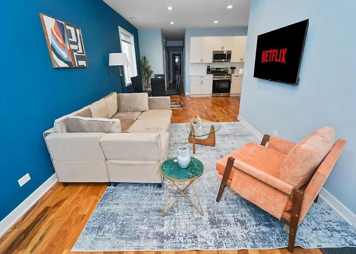 3br Oasis Near Downtown & United Center *